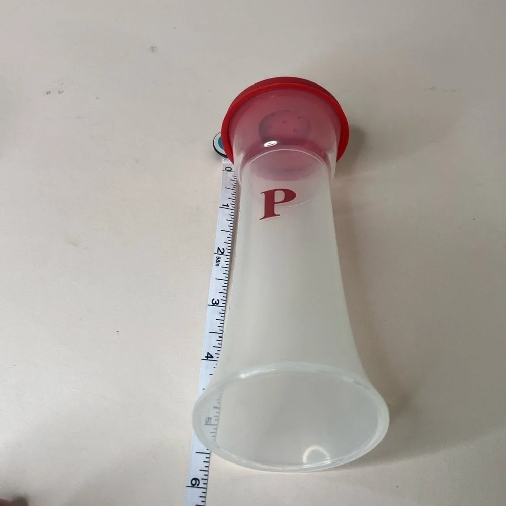 Salt & Pepper Old Skool Picnic Style Shakers #243381 - Picture 3 of 4